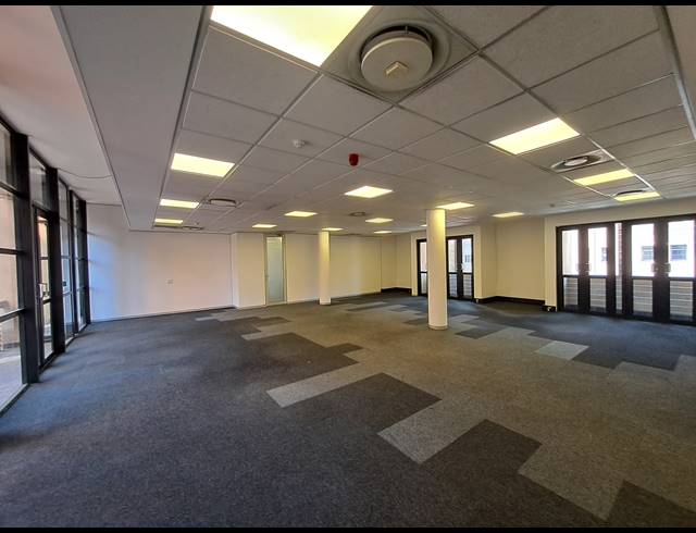 432M² OFFICE TO LET IN MELROSE ARCH